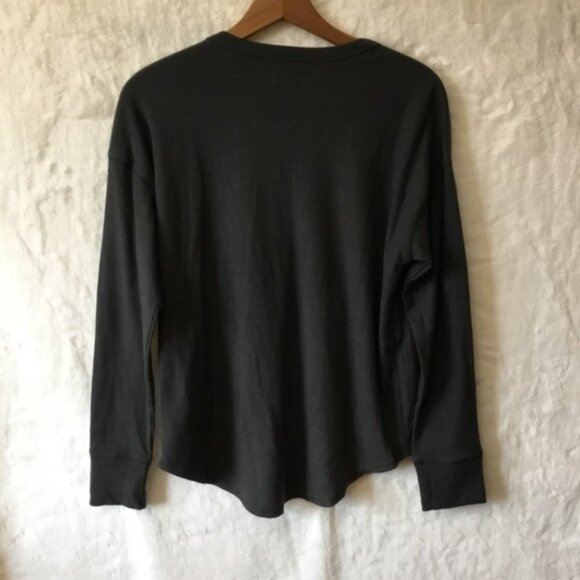 UpWest Dark Gray Long Sleeve V-Neck Top - Picture 6 of 11